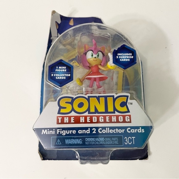 Sonic the Hedgehog Amy Mini Figure and 2 Collector Cards - Picture 1 of 14